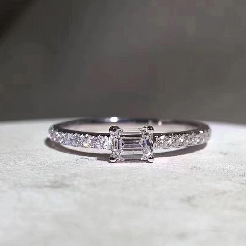 Cao Shi's Light Luxury Fashion Ins Full Diamond Sugar Sparkling Rectangle Zircon Geometric Design Sense Index Finger_ipsvogv.com