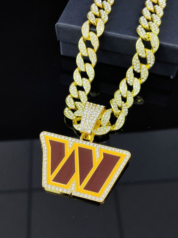Fashion Trend Letter W Rugby Team Necklace Accessories Men's Hip Hop Full Diamond Cuban Chain_ipsvogv.com