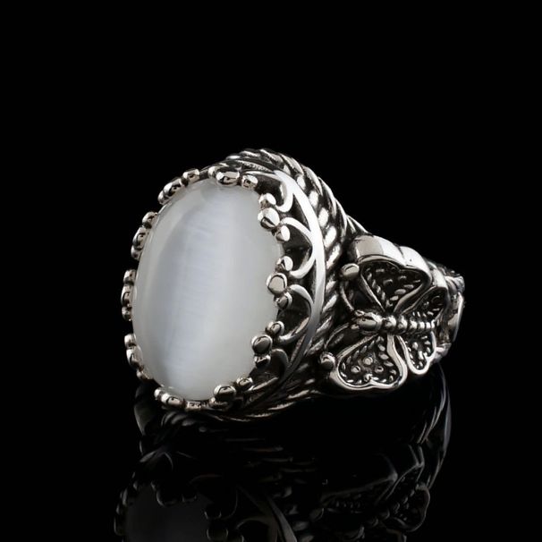 moonstone Inlaid Women's Ring, Creative Butterfly Shaped Pattern Ins Personalized Ring_ipsvogv.com