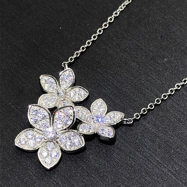 Cao Shi's Small Fresh Flower Jewelry Set With Micro Inlaid Zircon Earrings, Elegant Rural Style Neck Chain_ipsvogv.com