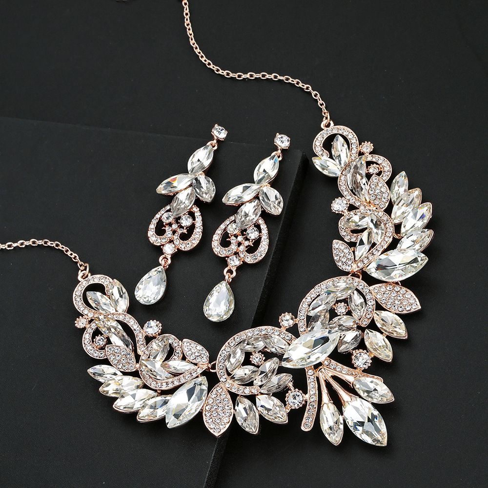 New Fashion Accessories Earrings Necklace Two-Piece Set Two-Tone High Gloss Rhinestone Alloy_ipsvogv.com