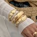 Ins Wind Irregular Metal Smooth Design Water Ripple Spring Bracelet_ipsvogv.com