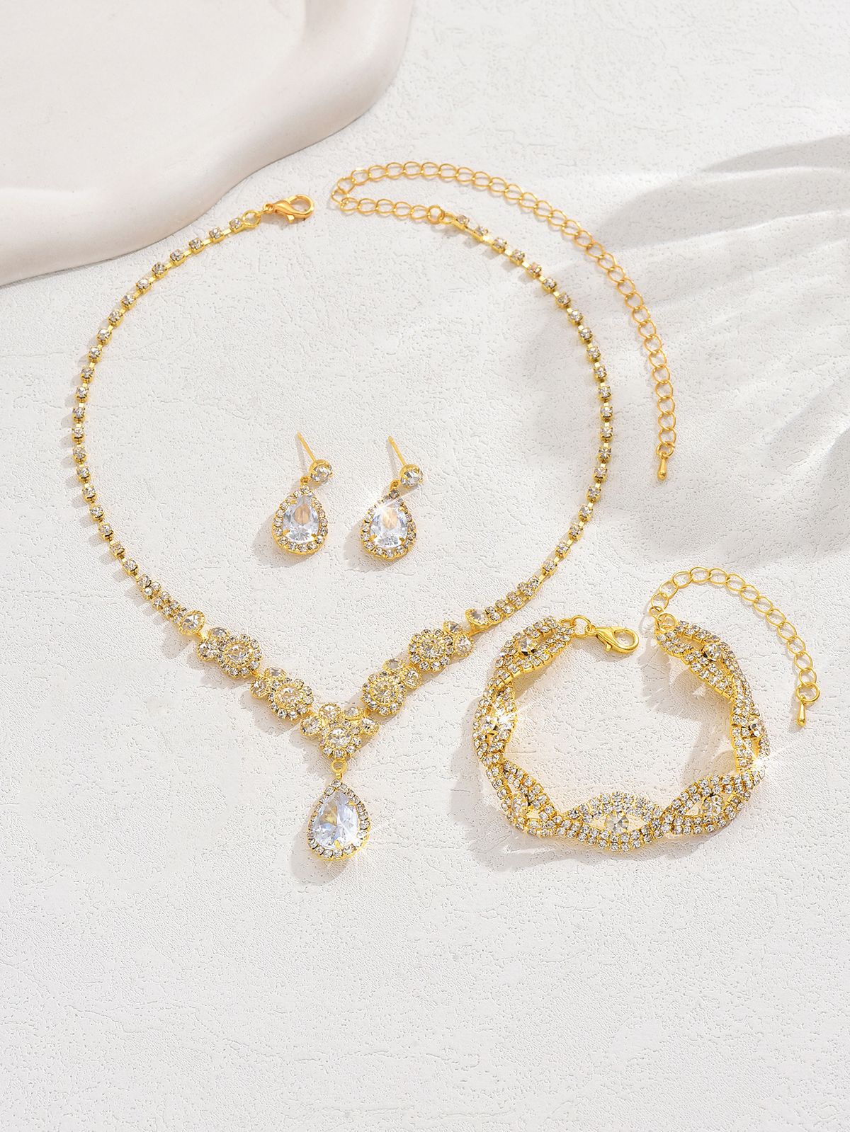 Women’s Jewelry Set Fashion Popular Jewelry Earrings Set Party Banquet Jewelry Bridal Wedding Rhinestone Necklace Earrings_ipsvogv.com