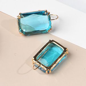 Women’s Jewelry Set Fashion Exaggerated Jewelry Fashion Simple Colorful Rhinestone Earrings Square With Diamond Popular Ear Hook Earrings For Women_ipsvogv.com