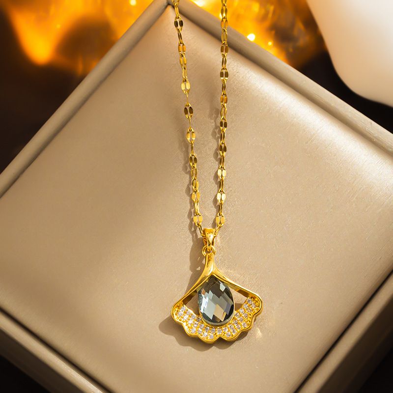 New Korean Ginkgo Leaf Crystal Zircon Set with Diamonds, Elegant and Elegant Design, Droplet shaped Earrings, Necklace,_ipsvogv.com