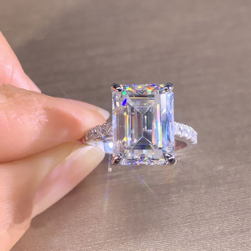 New Handicraft 10 × 12 Princess Rectangular Simulated Diamond Fashion Versatile Rock Sugar Wedding Ring_ipsvogv.com