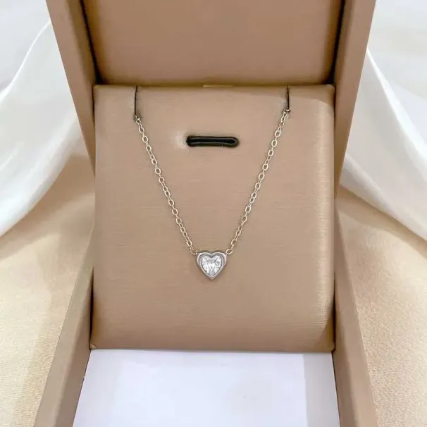 Pendant Necklaces Fashionable And Exquisite Romantic White Jewelry Love Necklace Personalized Simple Style Stainless_ipsvogv.com