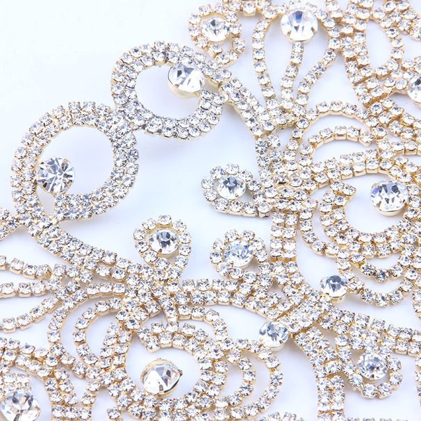 ins texture Valentine's Day flower rhinestone jewelry exaggerated style diamond necklace_ipsvogv.com
