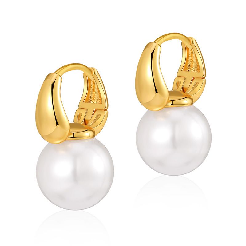 Baroque style brass plated K real gold pearl earrings shell pearl material elegant ear buckles_ipsvogv.com