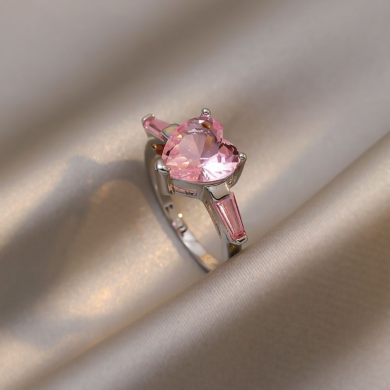 Korean Ins Niche Pink Heart Full Of Diamonds Zircon Light Luxury High-end Princess Closed-end Ring_ipsvogv.com