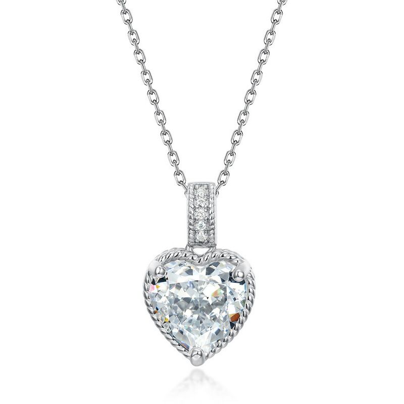 new Love High Carbon Diamond Pendant Female S925 Silver Claw Inlaid Flashing Colored Gem Clavicle Chain Light Luxury Fashion_ipsvogv.com
