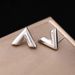 Korean Version Of Fashionable V-shaped Necklace For Women's Instagram With Cool Niche Design. It Is A Trendy And_ipsvogv.com