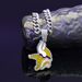 Fashion Jewelry Yellow And White Oil Drop Vikings Team Logo Pendant Single Pendant Personality Full Diamond Hip Hop Necklace_ipsvogv.com