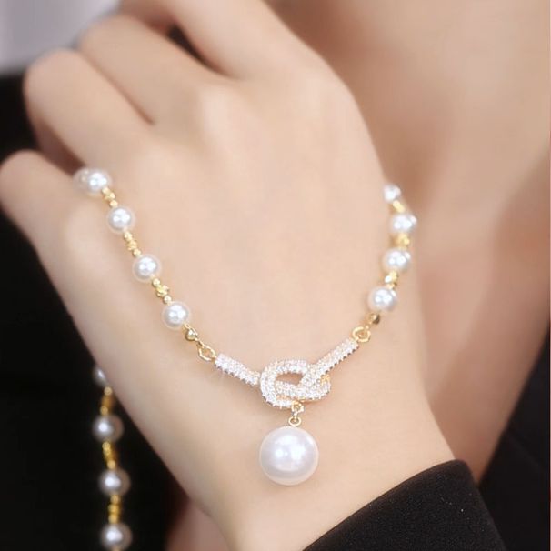 Full Diamond Pearl For Women, Light Luxury, Niche Design, 2024 New Clavicle Chain, High-end Necklace Accessory_ipsvogv.com