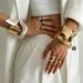 Fashion Geometric Metal Smooth Spring Bracelet With Irregular Wave Opening Design_ipsvogv.com