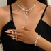 Women’s Jewelry Set Fashion New Women's Jewelry Necklace Earrings Fashionable And Simple Bridal Necklace Accessories Retro Jewelry Niche Personality_ipsvogv.com