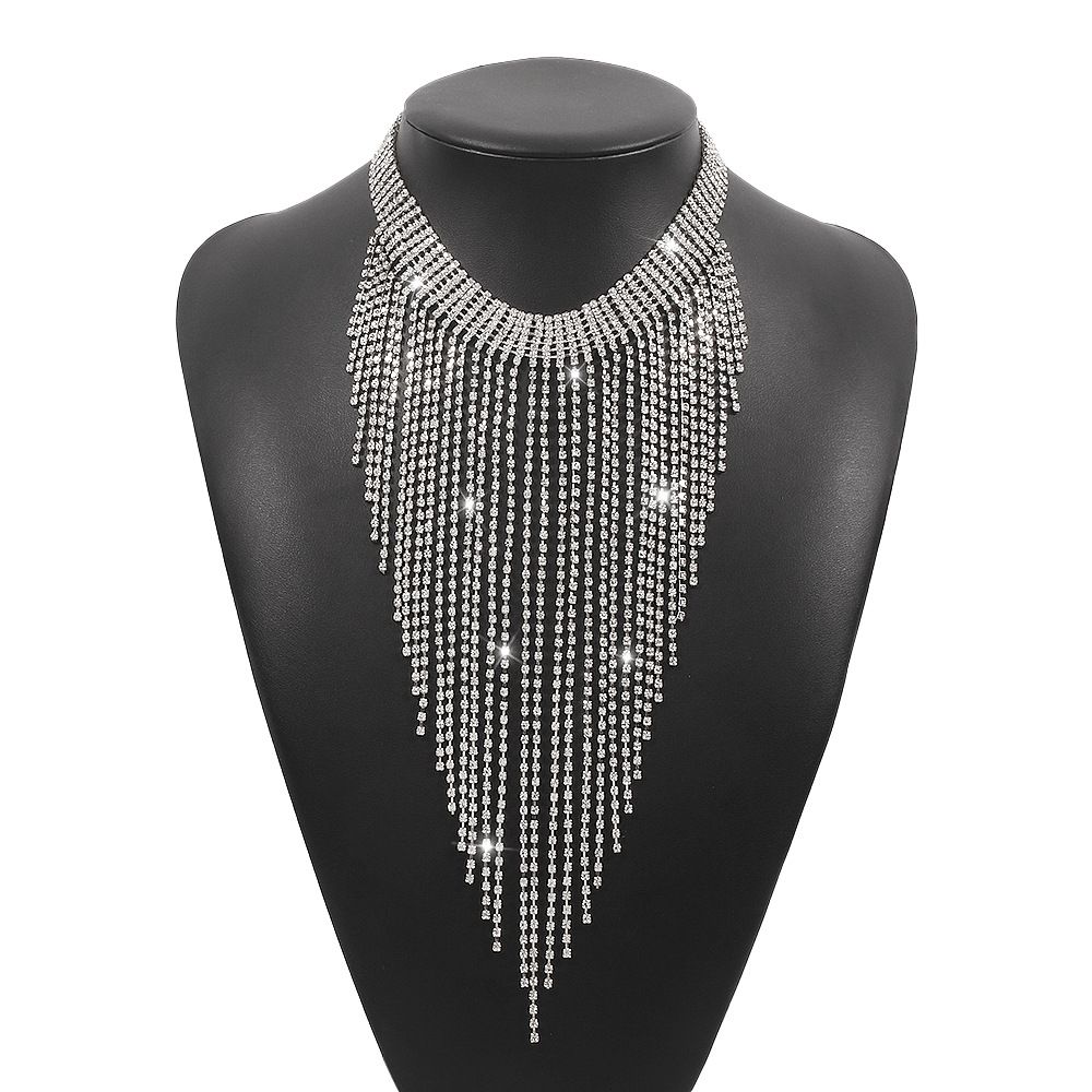 N9886 back embellishment tassel water diamond light luxury neck exaggerated nightclub style claw chain necklace_ipsvogv.com