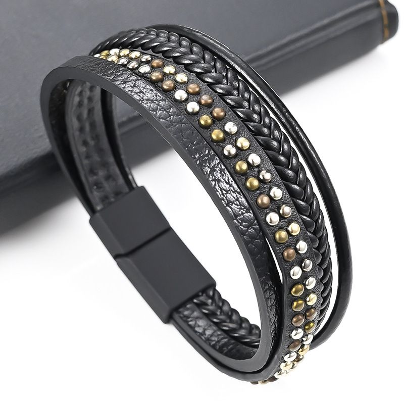 New Rivet Cowhide Rope Braided Fashion Multi-layer Magnetic Buckle Men's Punk Hip-hop Bracelet_ipsvogv.com