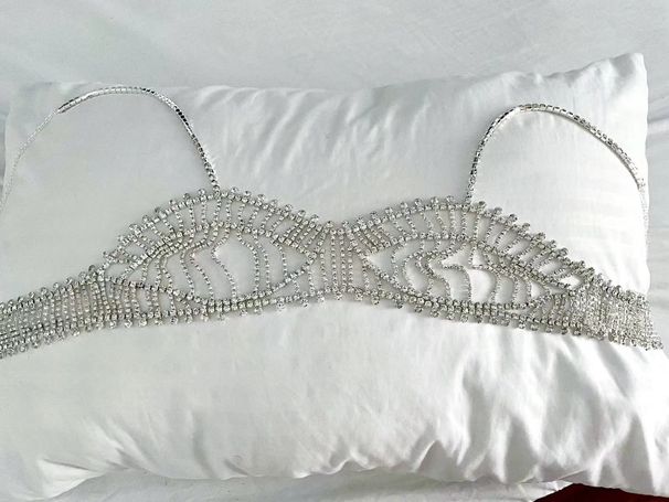 Chest chain Nightclub style sexy hollow diamond body chain Party carnival accessories chain_ipsvogv.com