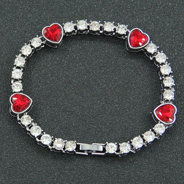 Hip hop personality peach heart red diamond patchwork necklace accessories trendy men and women's love neck collarbone_ipsvogv.com