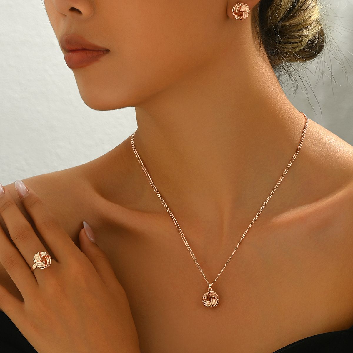 Ins Fresh Korean Edition Women's Ring Earring Jewelry Set Geometric Rotating Thread Design Necklace for Women_ipsvogv.com