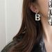 ins retro letter B earrings cold style earrings simple temperament net red earrings personality detachable earrings_ipsvogv.com
