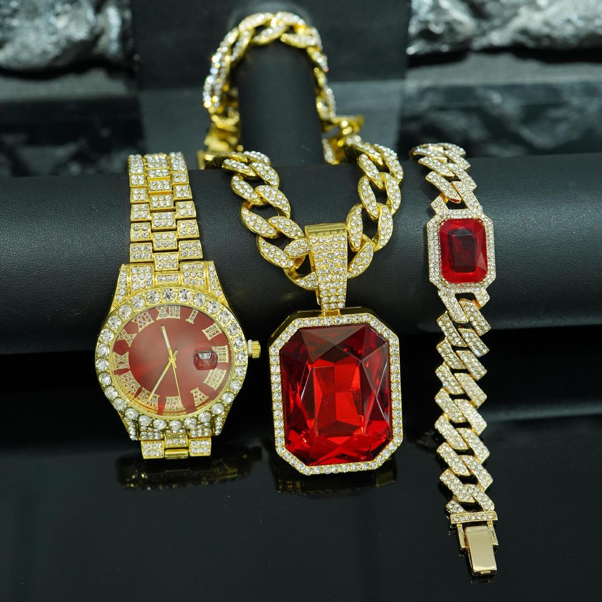 Women’s Jewelry Set Fashion Hot Selling Red Gem Alloy Pendant Bracelet Necklace Watch 5 Piece Set Men's High End Gift Box Jewelry_ipsvogv.com