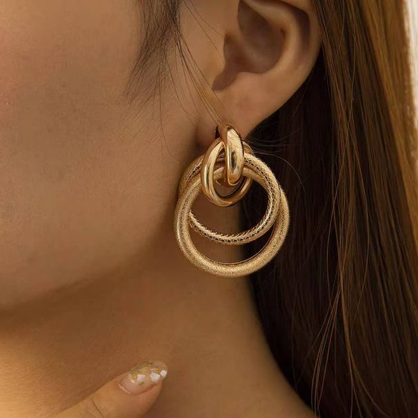 A Pair Of European And American Hollow Retro Simple Geometric Metal Pockmarked Cross Colored Earrings Suitable For Daily_ipsvogv.com