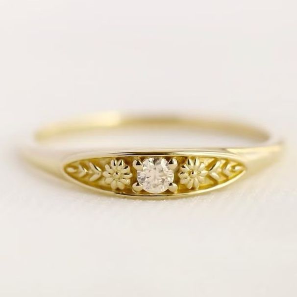 new Minimalist And Fashionable Women's Small Tail Italian Brushed Floral Gold Ring, Fresh Accessory_ipsvogv.com