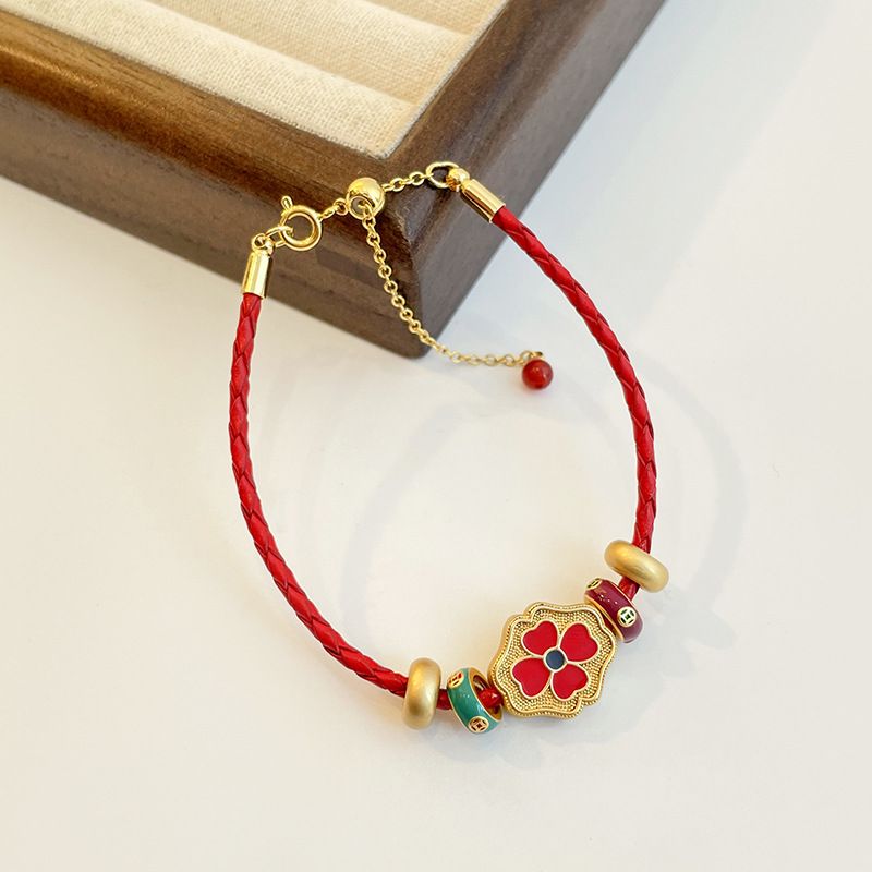 New Four Leaf Clover Chinese Style Snake Year Red Rope Bracelet With A Sense Of Luxury, Simplicity, Temperament, Zodiac Year Leath_ipsvogv.com