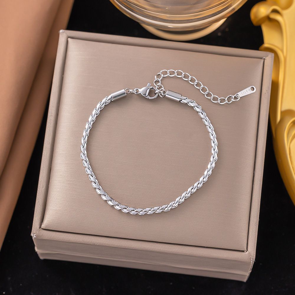Minimalist Round Bead Snake Bone Necklace For Women's Korean Version Short Plain Bare Collarbone Chain Instagram Popular_ipsvogv.com
