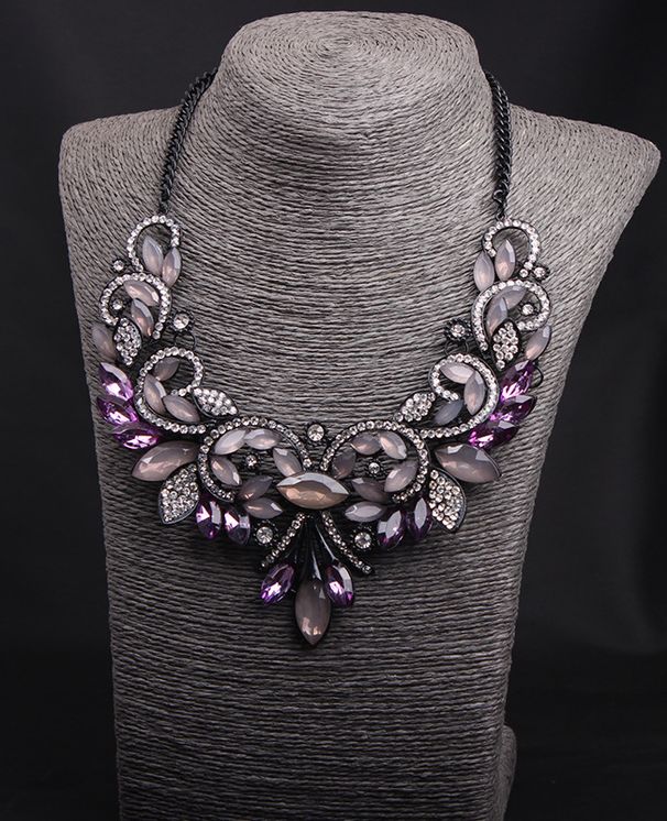 2015 Korean Fashion Design Crystal Short Collarbone Necklace Exaggerated Women's Accessory_ipsvogv.com