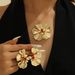 New Floral Niche Style Versatile High-end Women's Necklace Pendant Earring Set_ipsvogv.com