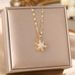 Double Layered Rotating Green Zirconium Snowflake Necklace For Women, Versatile High-end, With A Collarbone That Is_ipsvogv.com