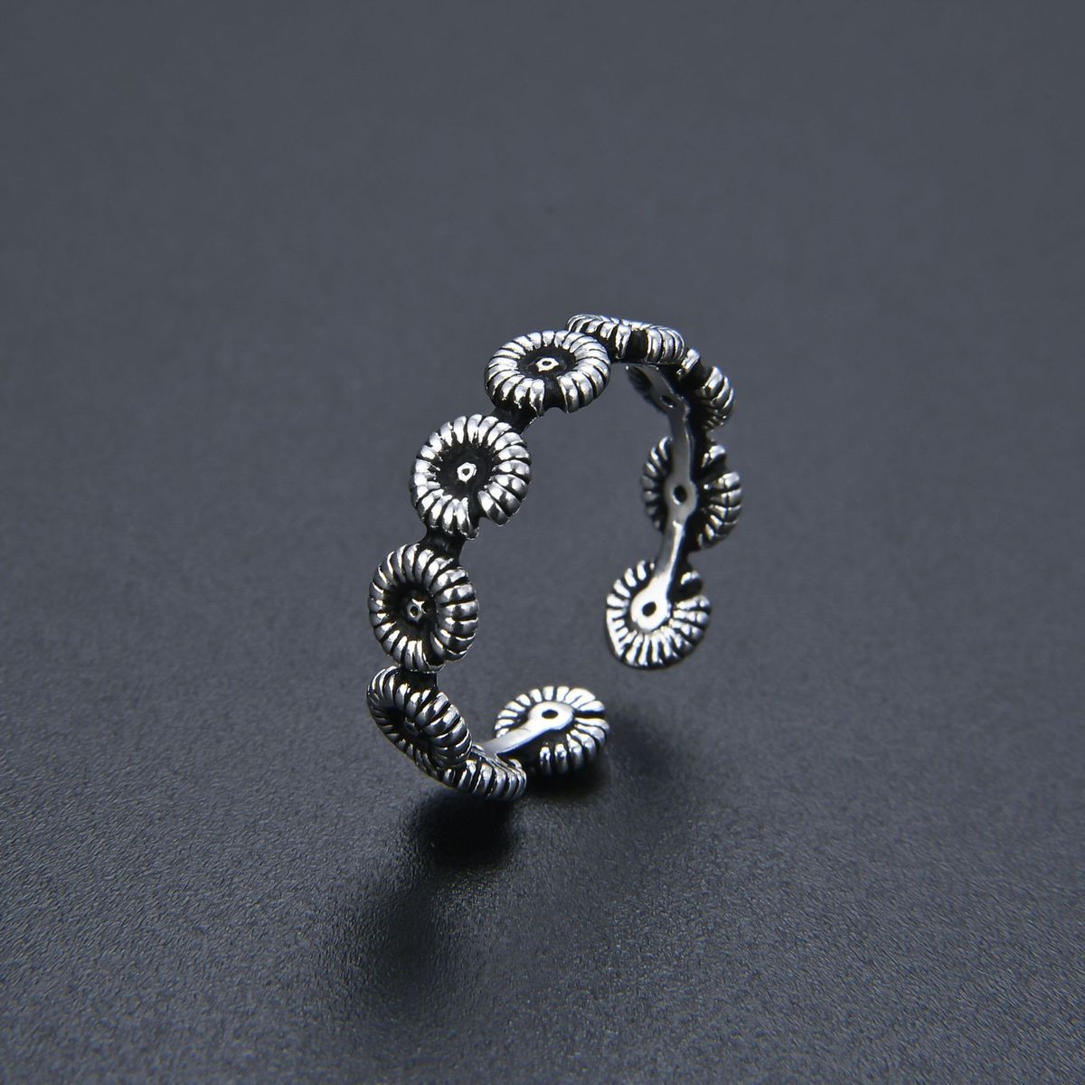 Unisex Jewelry Fashion Ring Index Finger Ins Cold Style Cool Retro Open Personality Fashion Simple Ring_ipsvogv.com