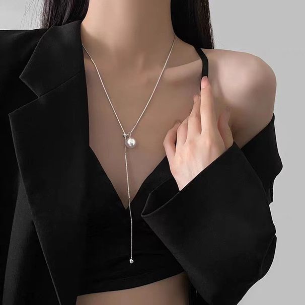 Autumn And Winter Light Luxury Broken Silver Pearl Necklace Women's Titanium Steel Lock Adjustable Personalized Sweater_ipsvogv.com